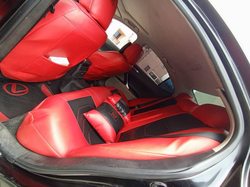 Thumbnail 3 of 2010 Lexus IS